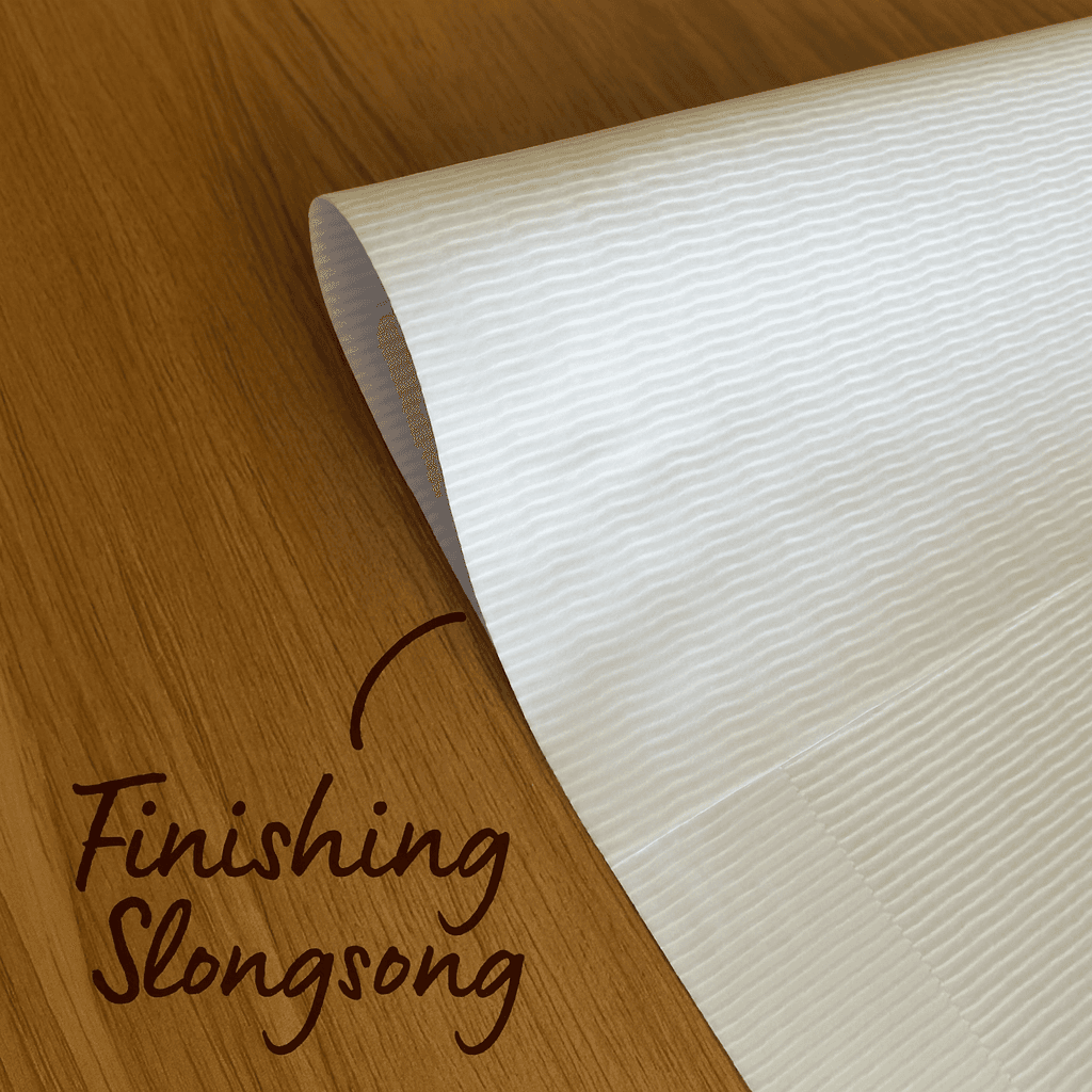 Banner finishing selobokan Surabaya dengan kantong bambu kiri kanan by Titanium Printing